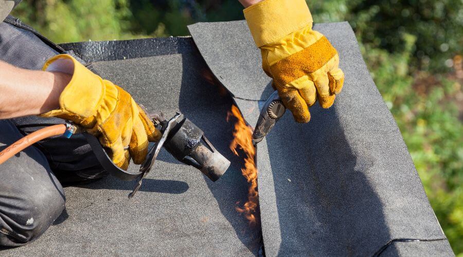 Professional residential roofers in Perry, MO